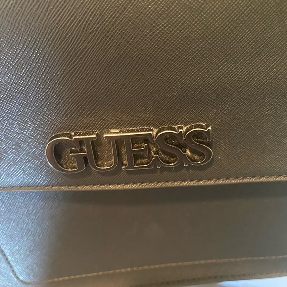 Guess shoulder bag - Picture 7 of 7